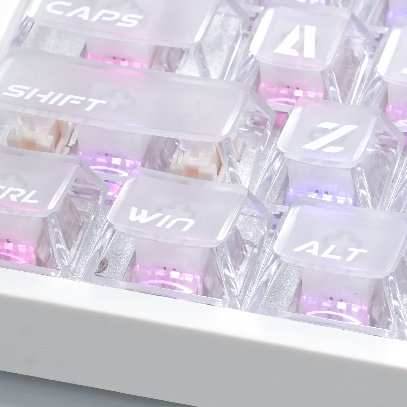 ATTACK SHARK SK07, 131 tasti, keycap Prism con retroilluminazione trasparente, ANSI, bianco