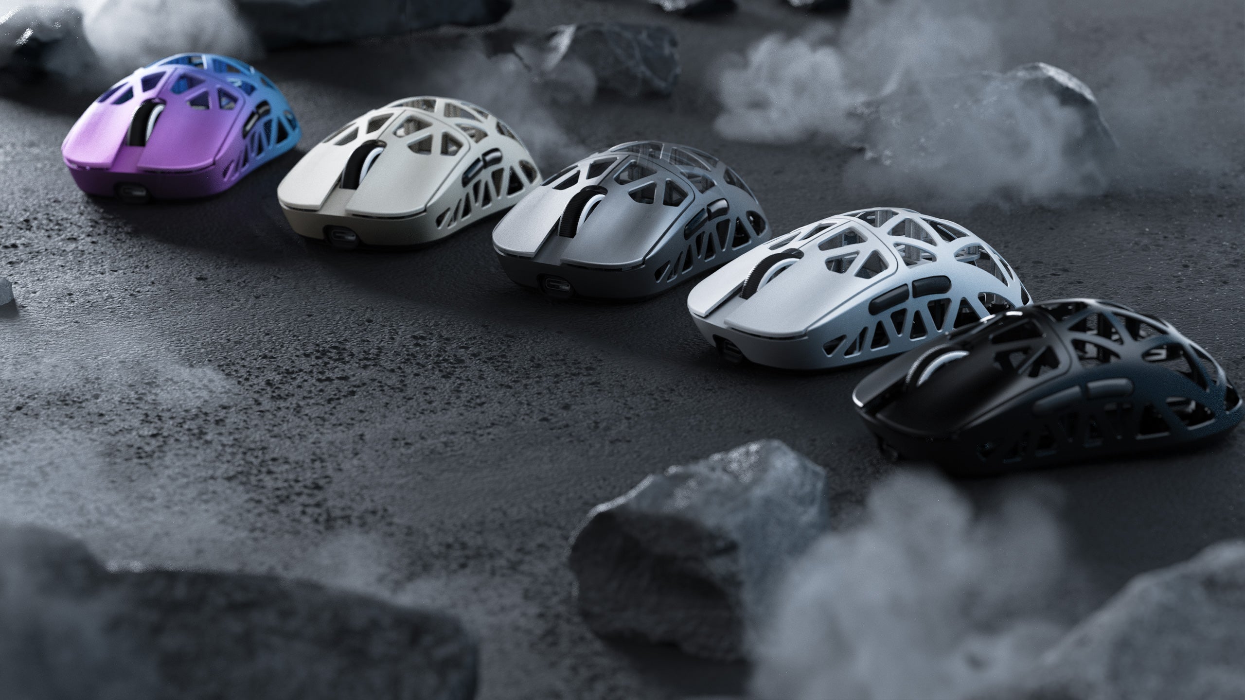 ATTACK SHARK R2 Mouse da Gioco in Lega di Magnesio PAW3950 8K con Cavo Avvolto per Mouse (Dock di Ricarica Non Incluso)